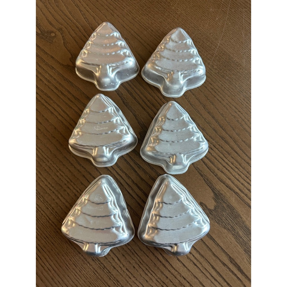 Vintage Aluminum Christmas Tree Molds‎ Set of 6 Silver Holiday Baking Tins